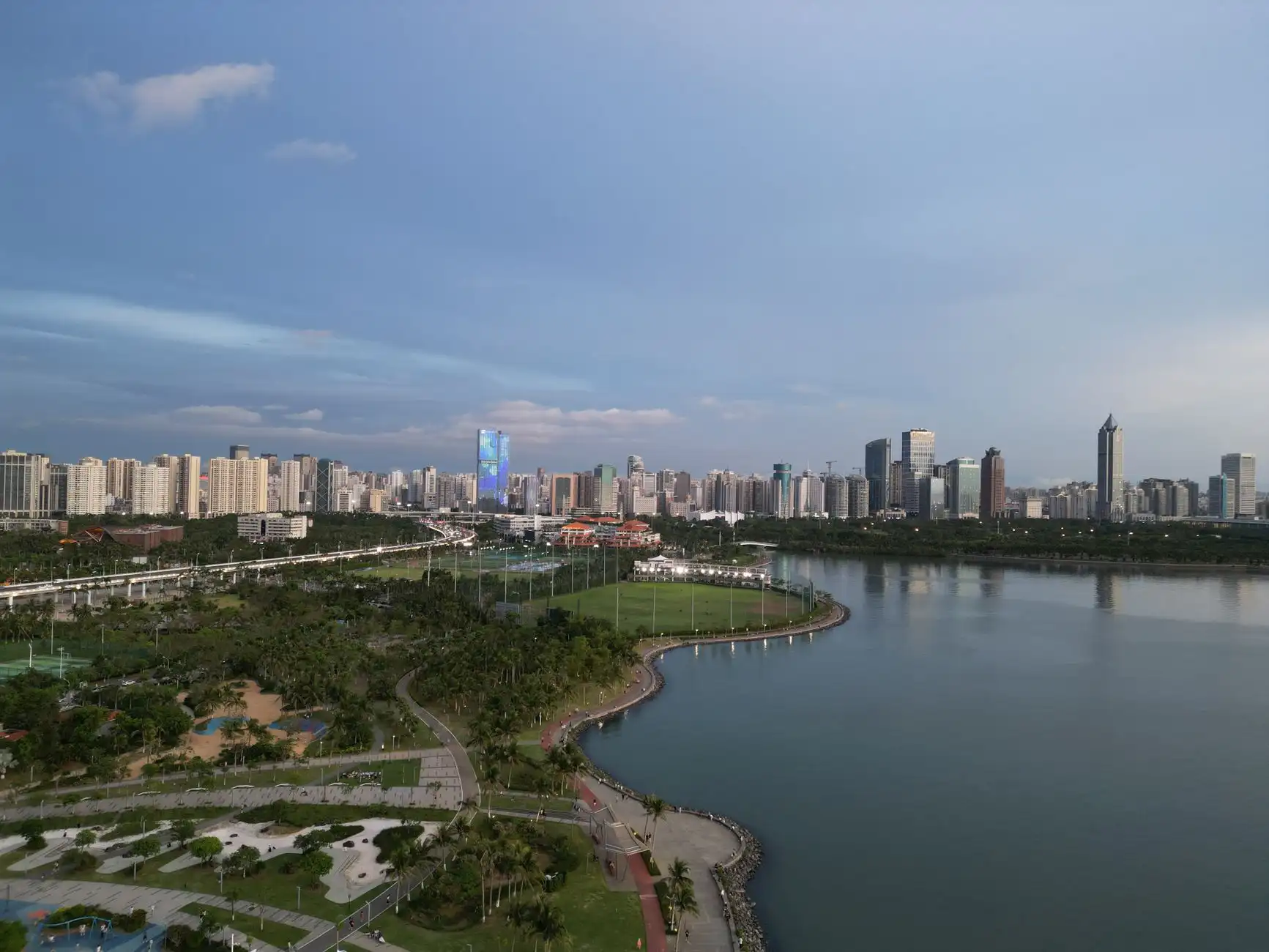 海南自贸港政策下企业营销策划新趋势与落地路径解析正文配图 1