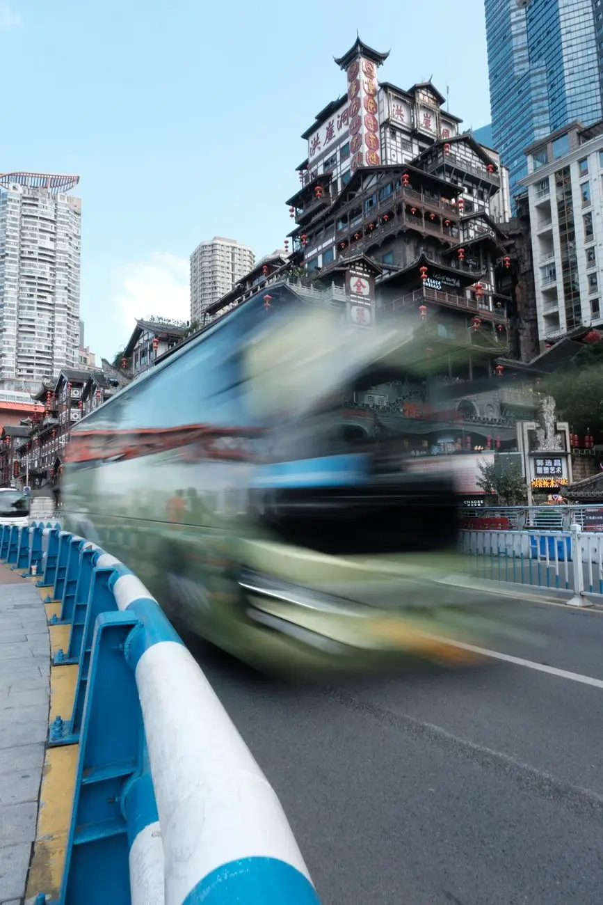 2025年营销策划行业技术趋势：AI与大数据在品牌推广中的应用前景